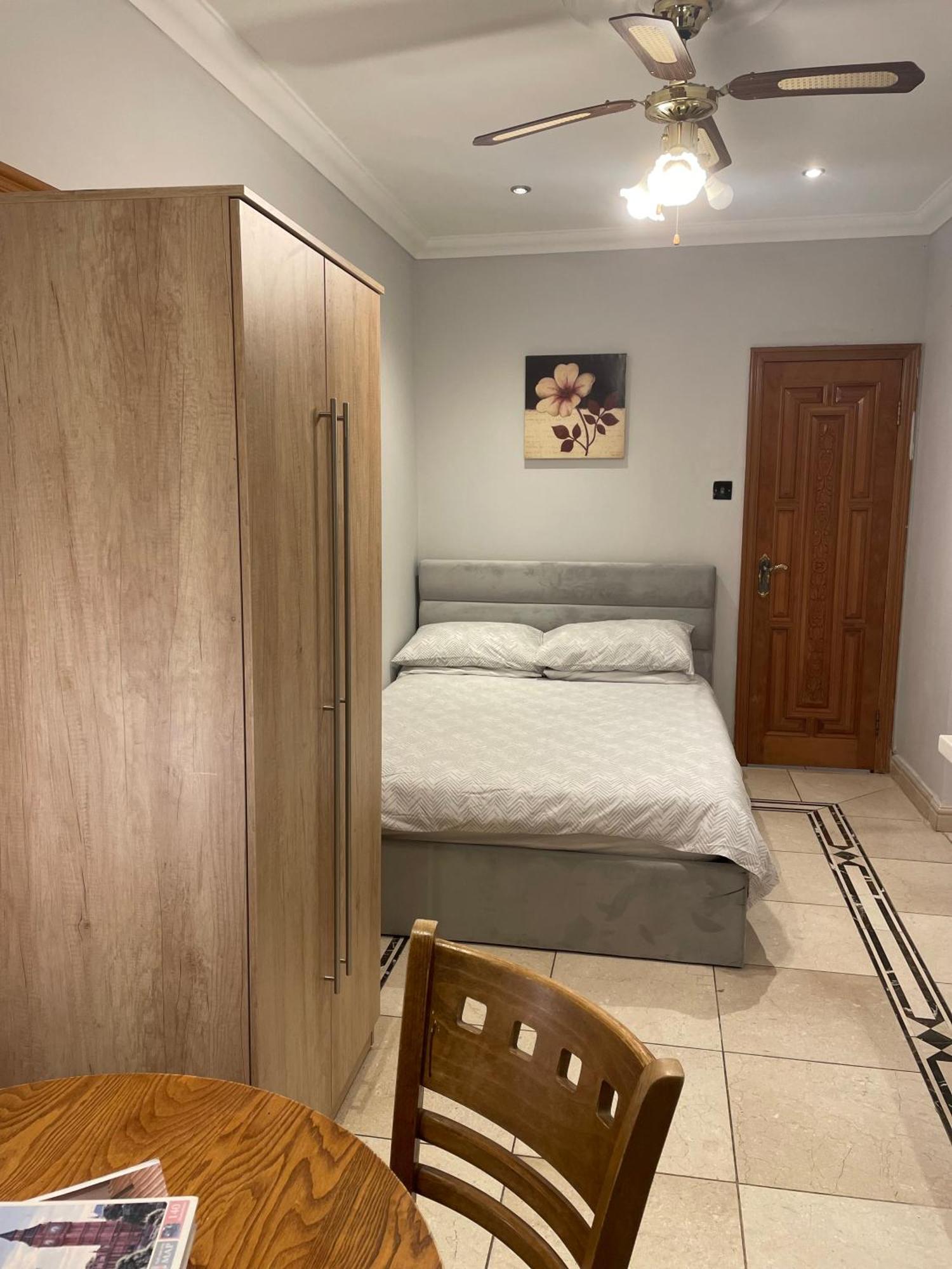 North London Studio Apartment Exterior foto